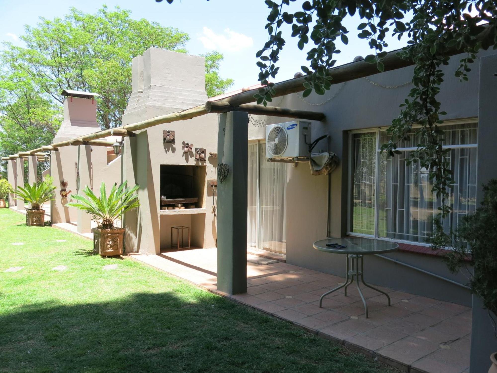 A Cherry Lane Self Catering And B&B Bloemfontein Kültér fotó