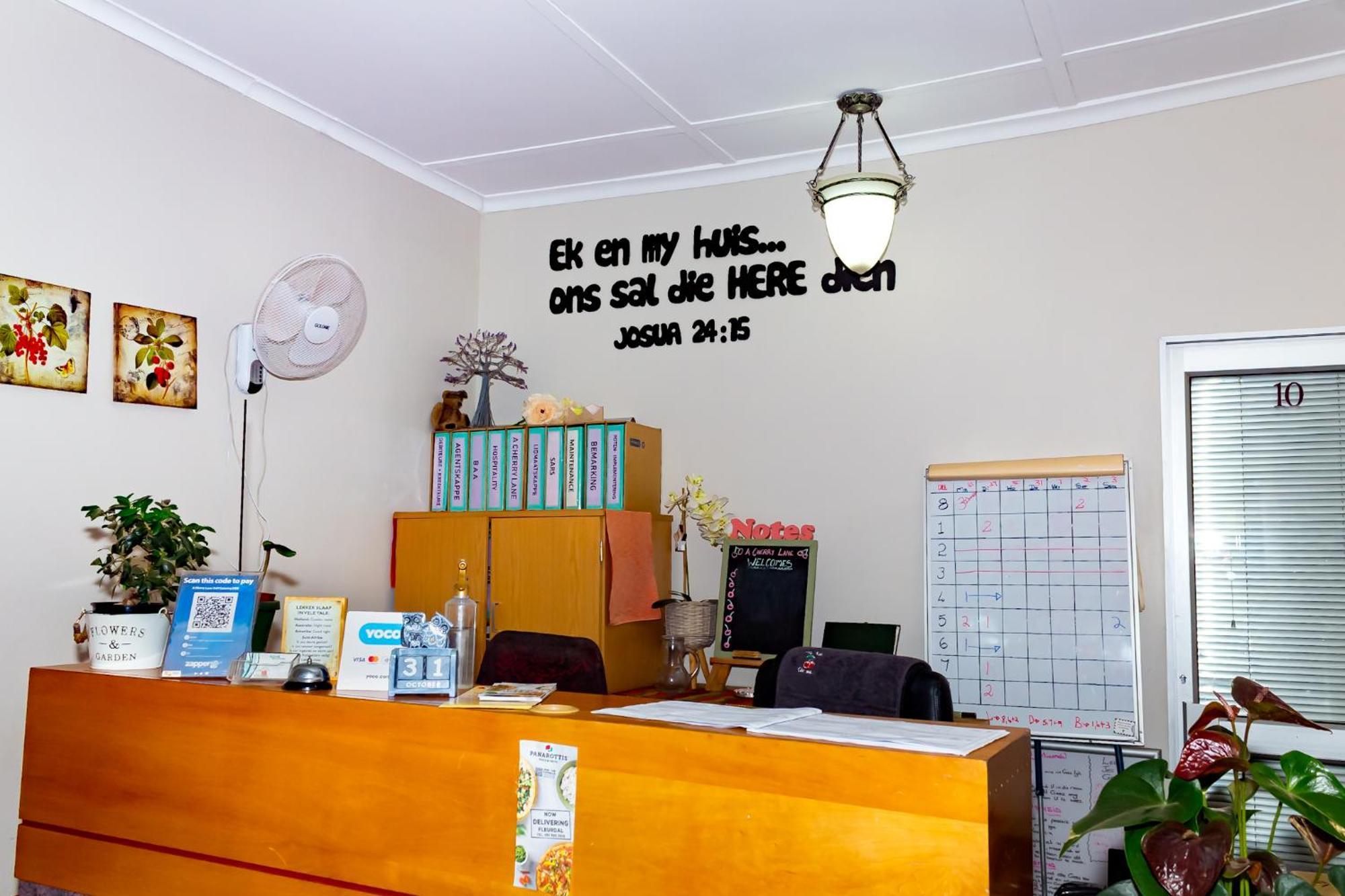 A Cherry Lane Self Catering And B&B Bloemfontein Kültér fotó
